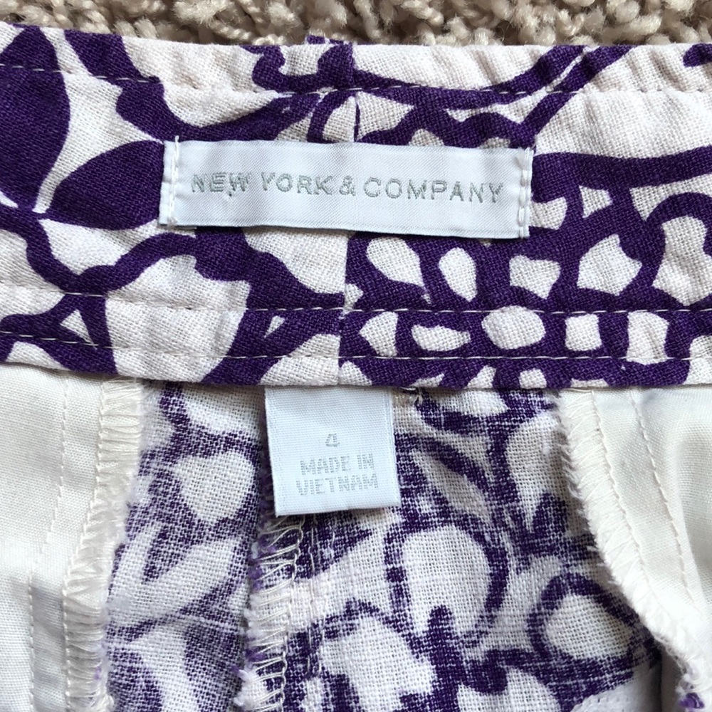 New York & Company Purple and white linen shorts - Picture 3 of 7